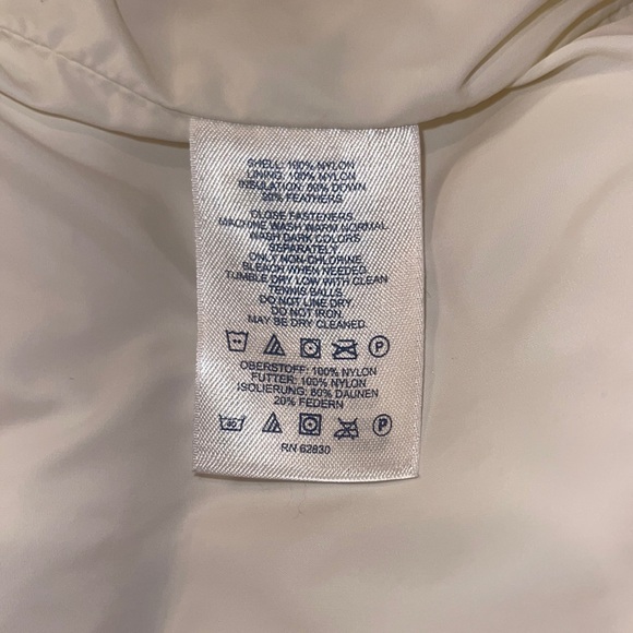 Lands’ End Down Puffer Vest in Ivory - Picture 7 of 8